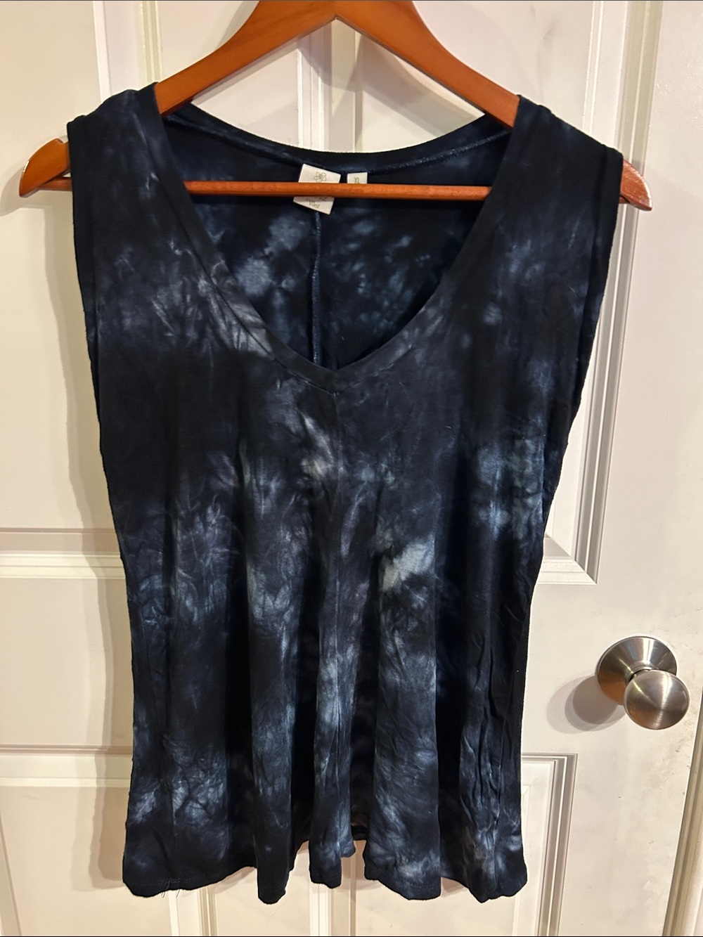 Saint Tropez West Tie-Dye V-Neck Tank Top - Navy & Black